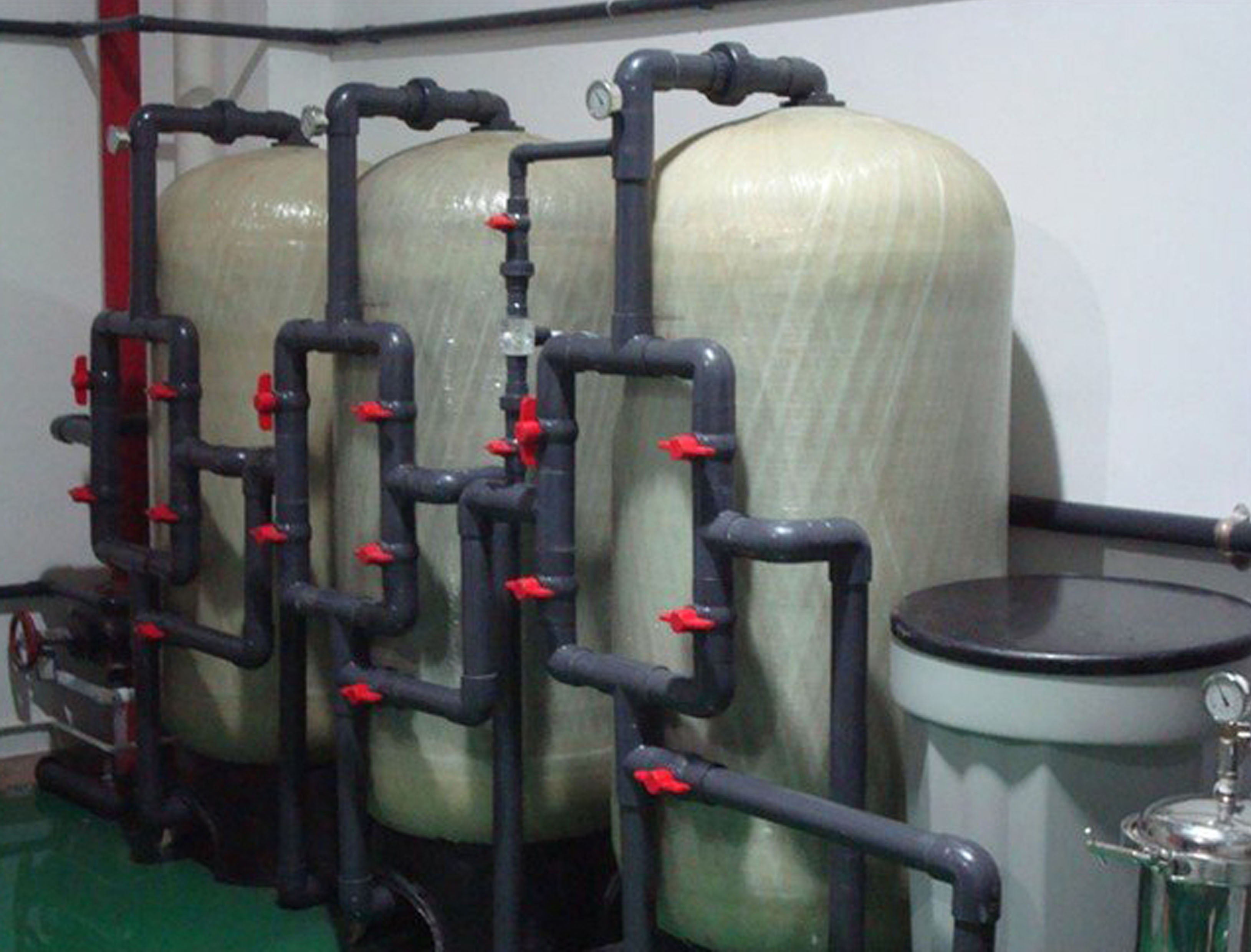 玻璃钢软化水处理设备 高效水处理的核心解决方案